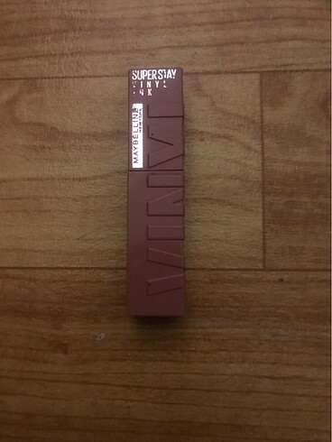 Maybelline Rujlar
