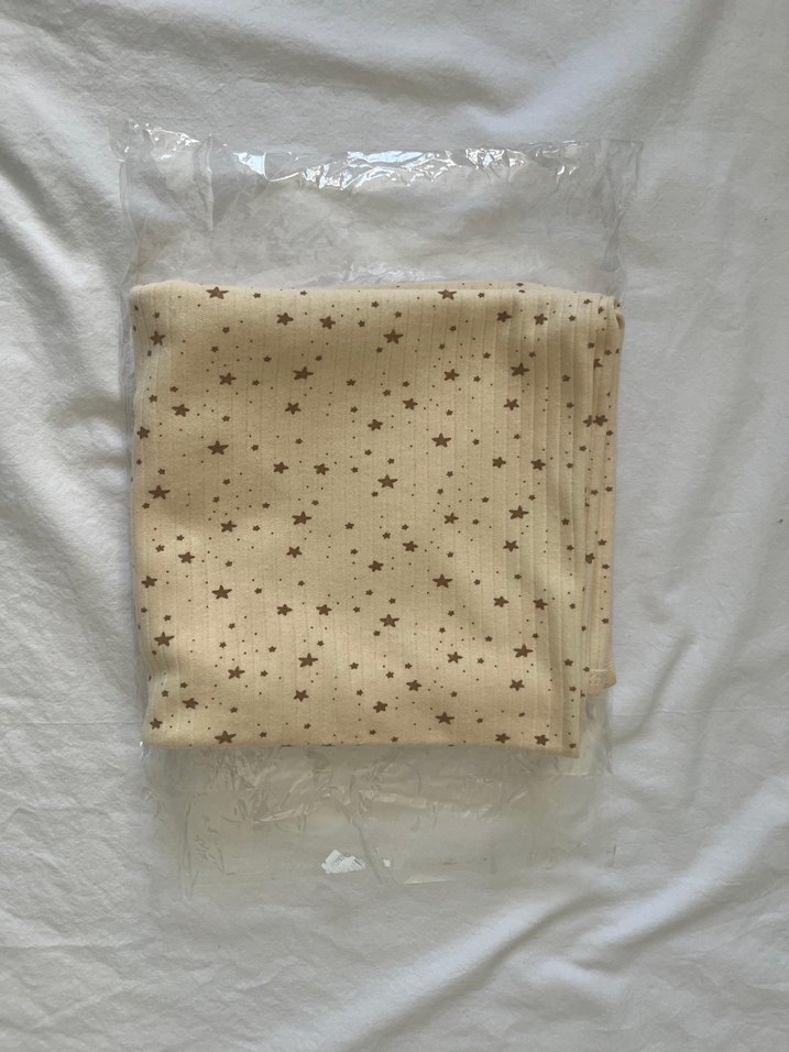 Bej Çocuk Battaniyesi Yıldız Desenli - Görsel 2