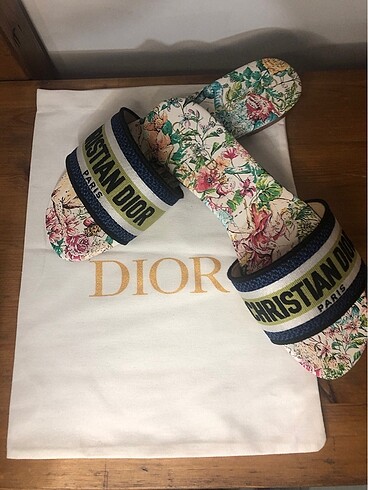 Dior Terlik