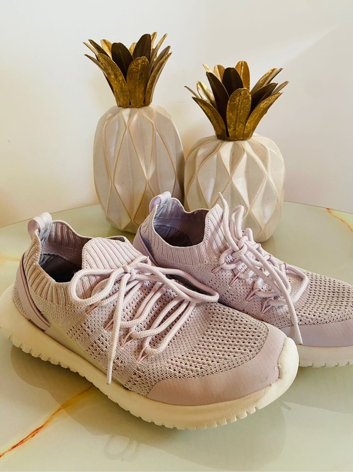 Oysho Mor Bağcıklı Kadın Spor Ayakkabı - Görsel 2