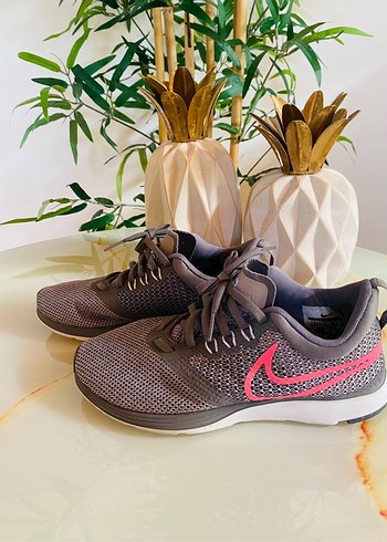 Nike Kadın Gri Bağcıklı Spor Ayakkabı - Görsel 2