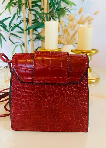 Mango Kırmızı Timsah Desenli Deri Kadın Çanta - Görsel 3