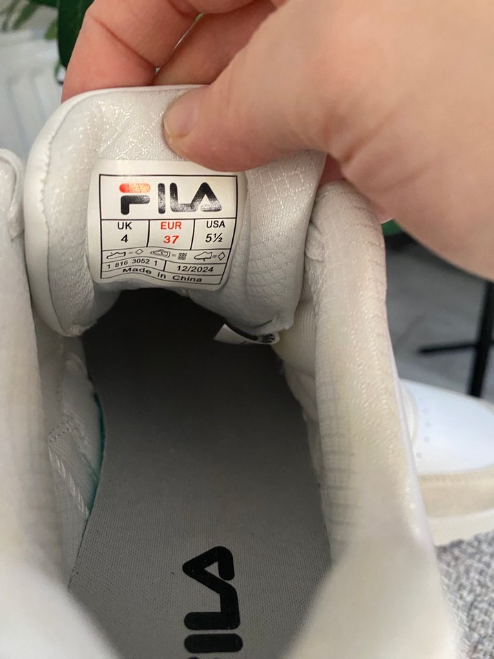 Fila Beyaz Bağcıklı Kadın Spor Ayakkabı - Görsel 4