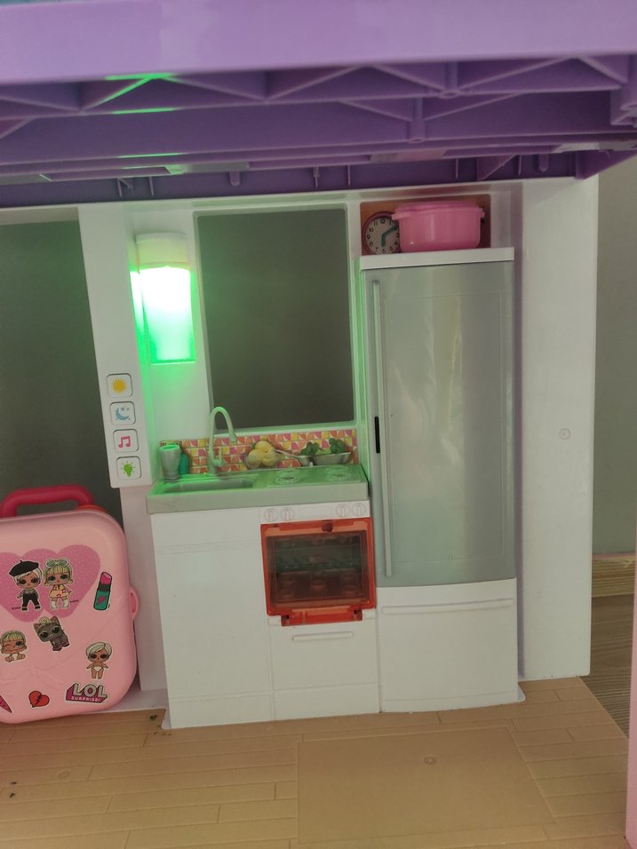 Pembe Barbie Bebek Evi Kaydıraklı Barbie Rüya evi - Görsel 4