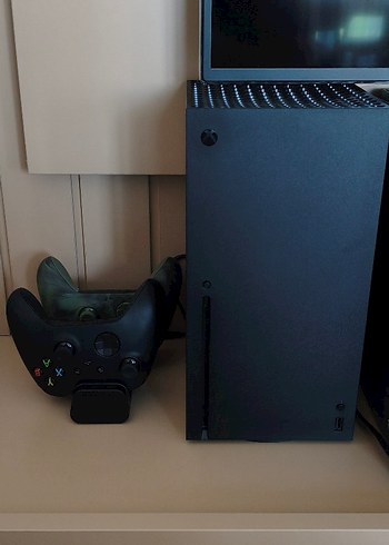 Xbox Xbox Series X Oyun Konsolu