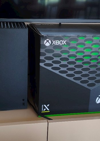 Xbox Series X Oyun Konsolu