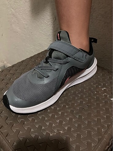 33 Beden Nike ayakkabı