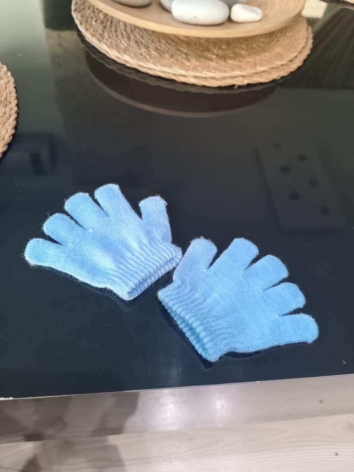 Mavi Örgü Çocuk Eldiveni - Görsel 2