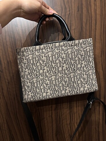  Beden Stradivarius Çanta