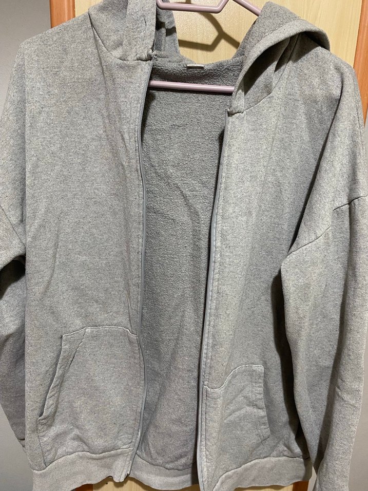 Gri Kapüşonlu Fermuarlı Kadın Sweatshirt - Görsel 4