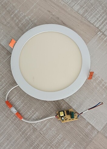  Beden Spot LED lamba
