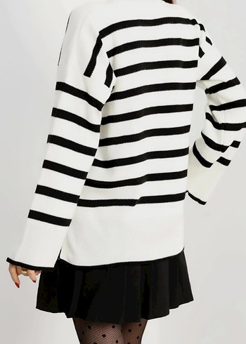 Siyah Beyaz Çizgili Kadın Triko Kazak - Görsel 3