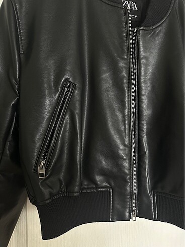 s Beden siyah Renk Zara bomber ceket