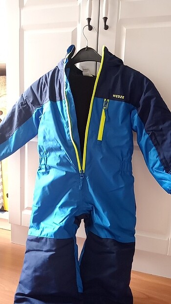 4 Yaş Beden çocuk Decathlon kar tulumu kayak tulumu