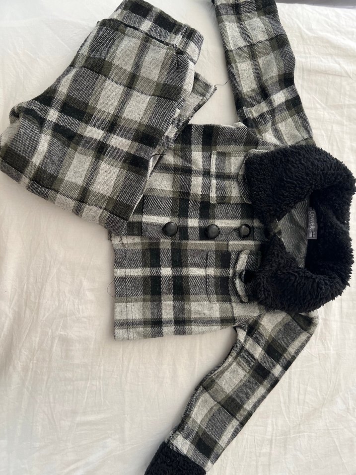 Düğmeli Gri Ekose Erkek Çocuk Yün Kaban - Görsel 2