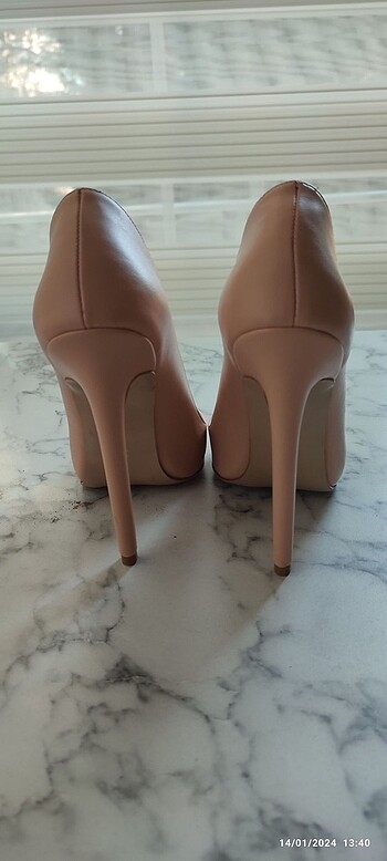 Diğer Stiletto