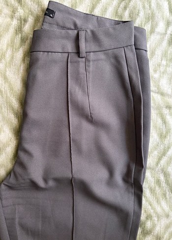 m Beden Gri Pilili Kadın Kumaş Pantolon