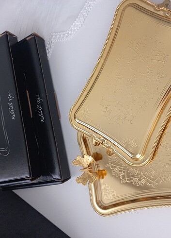 Beden Arow Gold Kelebek tepsi