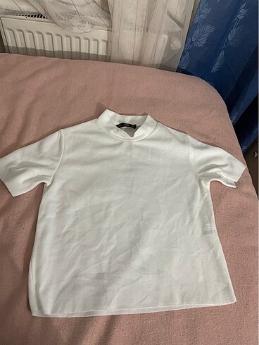 Beyaz t-shirt