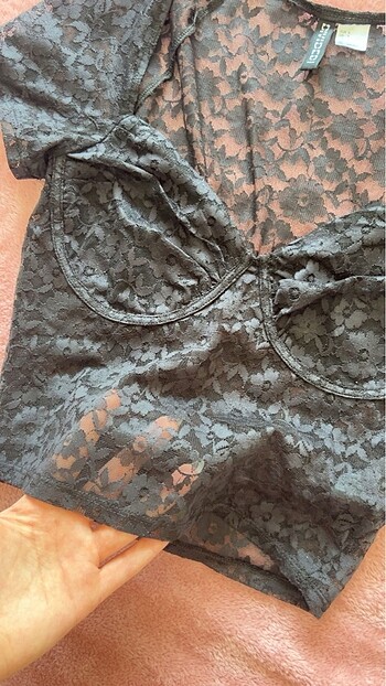 H&M transparan crop