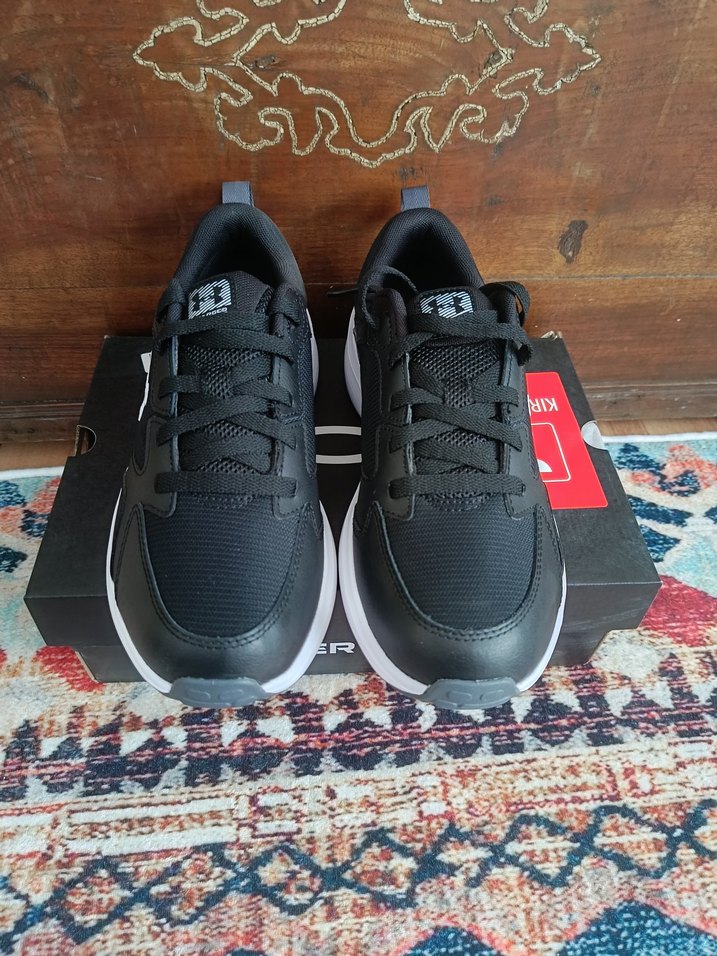 Under Armour UA Charged Edges Spor Ayakkabı 42 - Görsel 2