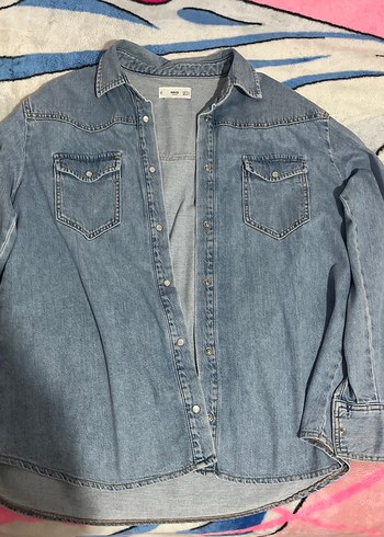 Düğmeli Mavi Denim Kadın Gömlek