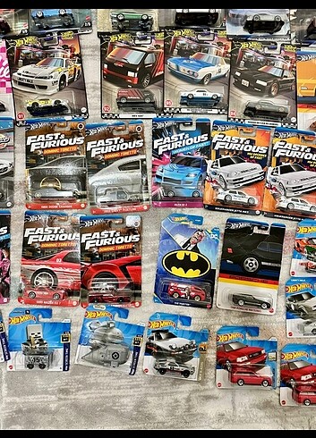  Satılık hot wheels araçlar