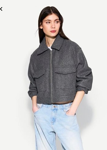 Bershka Yumuşak Crop Ceket