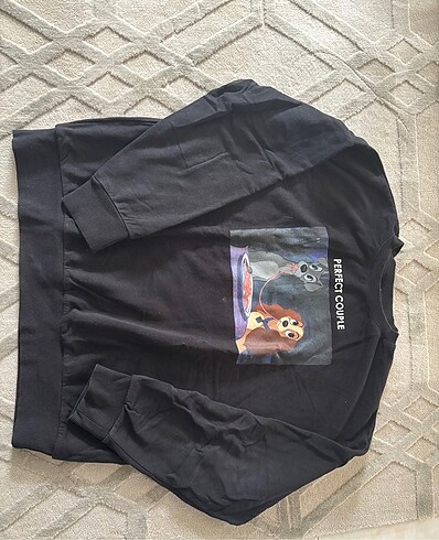 Siyah baskılı sweat