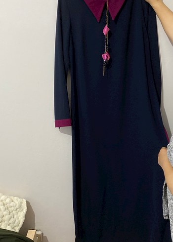 Mor Yakalı Zincir Detaylı kolyesi Kadın Elbise - Görsel 3