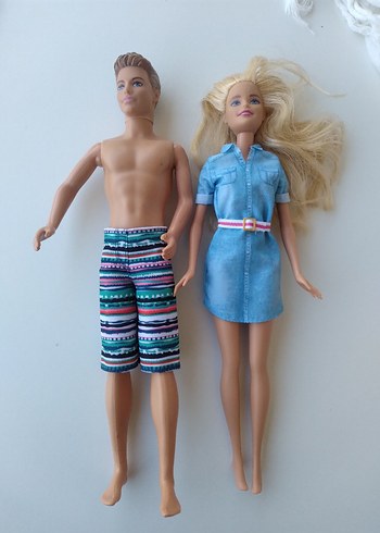 Mavi elbiseli kadın bebek ve erkek bebek barbie - Görsel 7