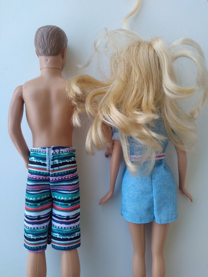 Mavi elbiseli kadın bebek ve erkek bebek barbie - Görsel 3