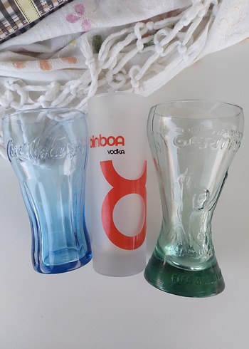 Renkli Coca-Cola ve Vodka Bardak Seti - Görsel 4