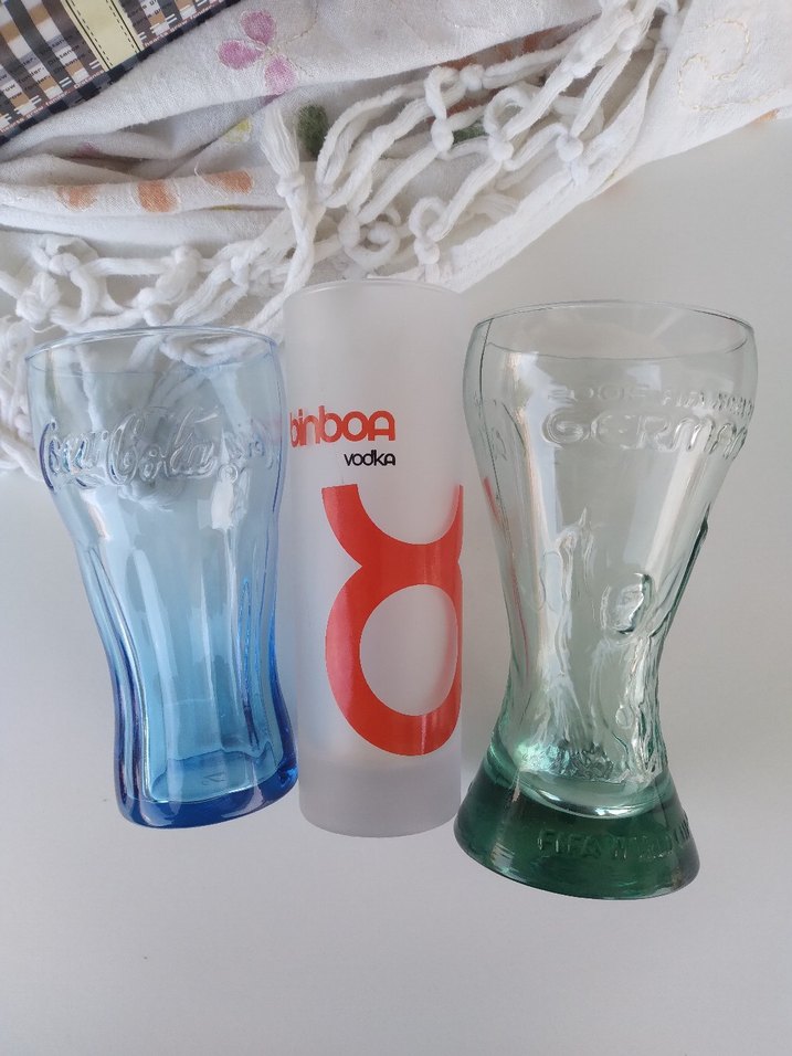 Renkli Coca-Cola ve Vodka Bardak Seti - Görsel 4