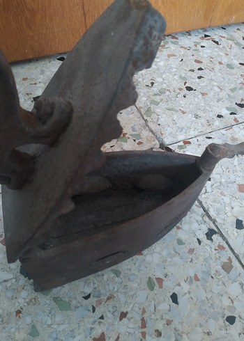 Vintage Ahşap Saplı Antika Ütü - Görsel 5