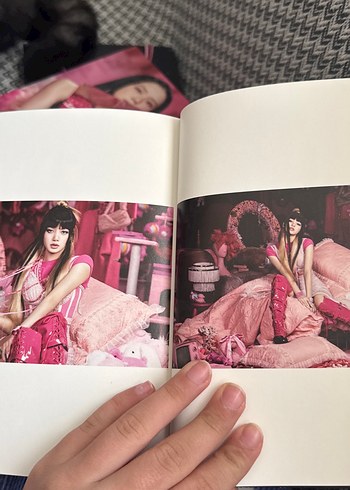 BLACKPINK Born Pink pembe vers - Görsel 9