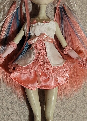 Beden Custom Rochelle