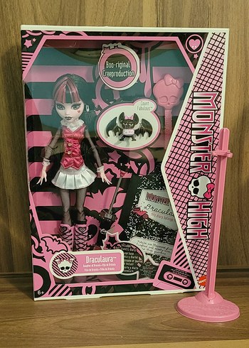 Creeproduction Draculaura