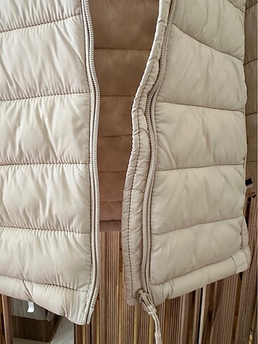 Pull and bear şişme mont - Görsel 5