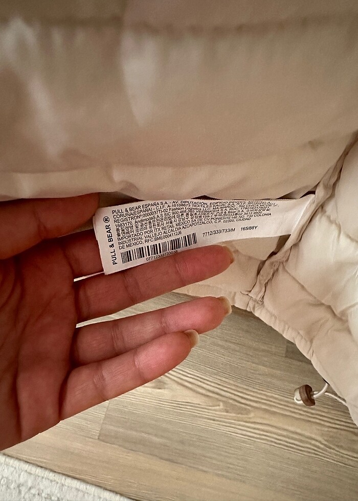 Pull and bear şişme mont - Görsel 3