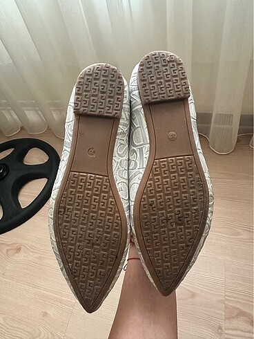 37 Beden Babet