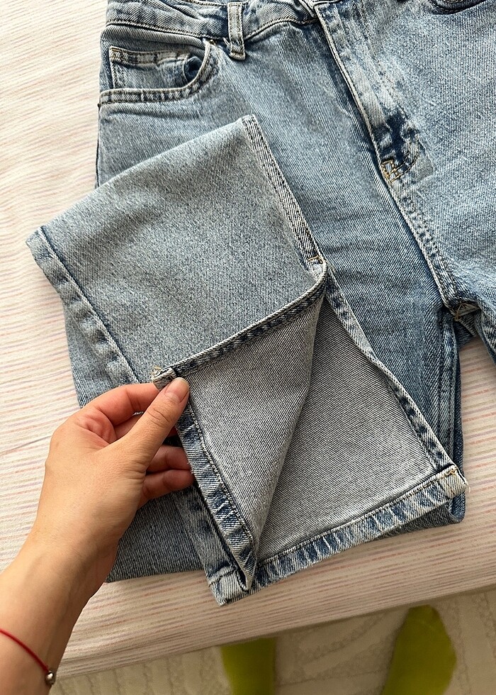 Paçaları kesik Jean - Görsel 4