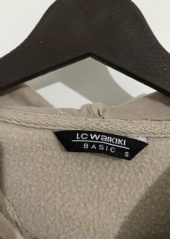 LC Waikiki Kapüşonlu, Fermuarlı Bej Kadın Ceket