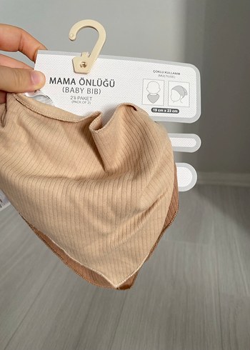 Erkek Çocuk Disney Baskılı Çorap Seti ve mama önlüğü seti - Görsel 3