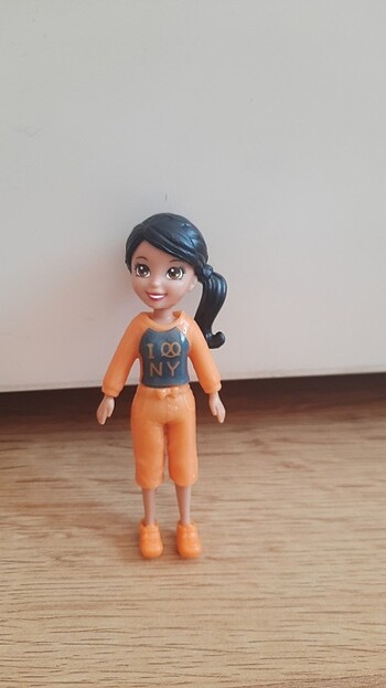 Polly pocket