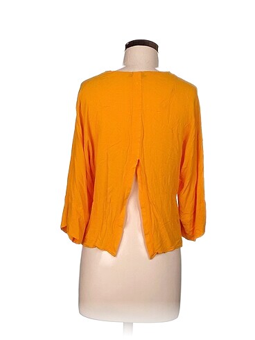 s Beden Mango Bluz %70 İndirimli.