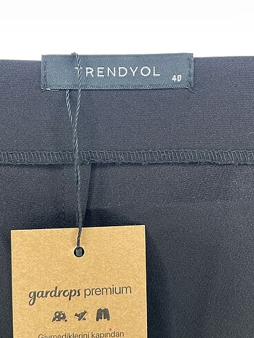 40 Beden siyah Renk Trendyol & Milla Mini Etek %70 İndirimli.