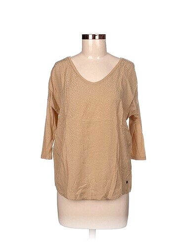 oxxo T-shirt %70 İndirimli.
