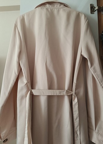 Zara Bej Uzun Düğmeli Kadın Trençkot