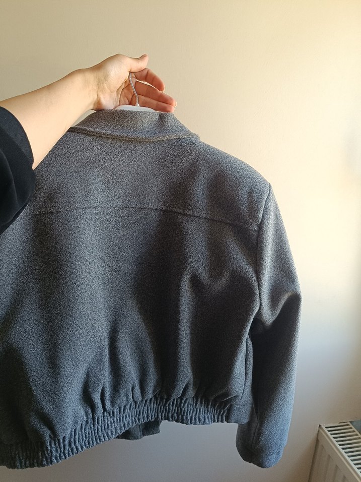 Gri Fermuarlı Mini Kadın Ceket - Görsel 3